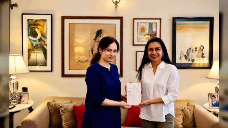 Afternoon of Philosophy and Culture: Richa Tilokani Presented Bhakti Yoga to Vidya, Princess of Vijayanagaram